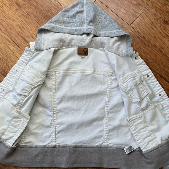 American Eagle Outfitters Jean Jacket with Hood, White and grey - Picture 5 of 11